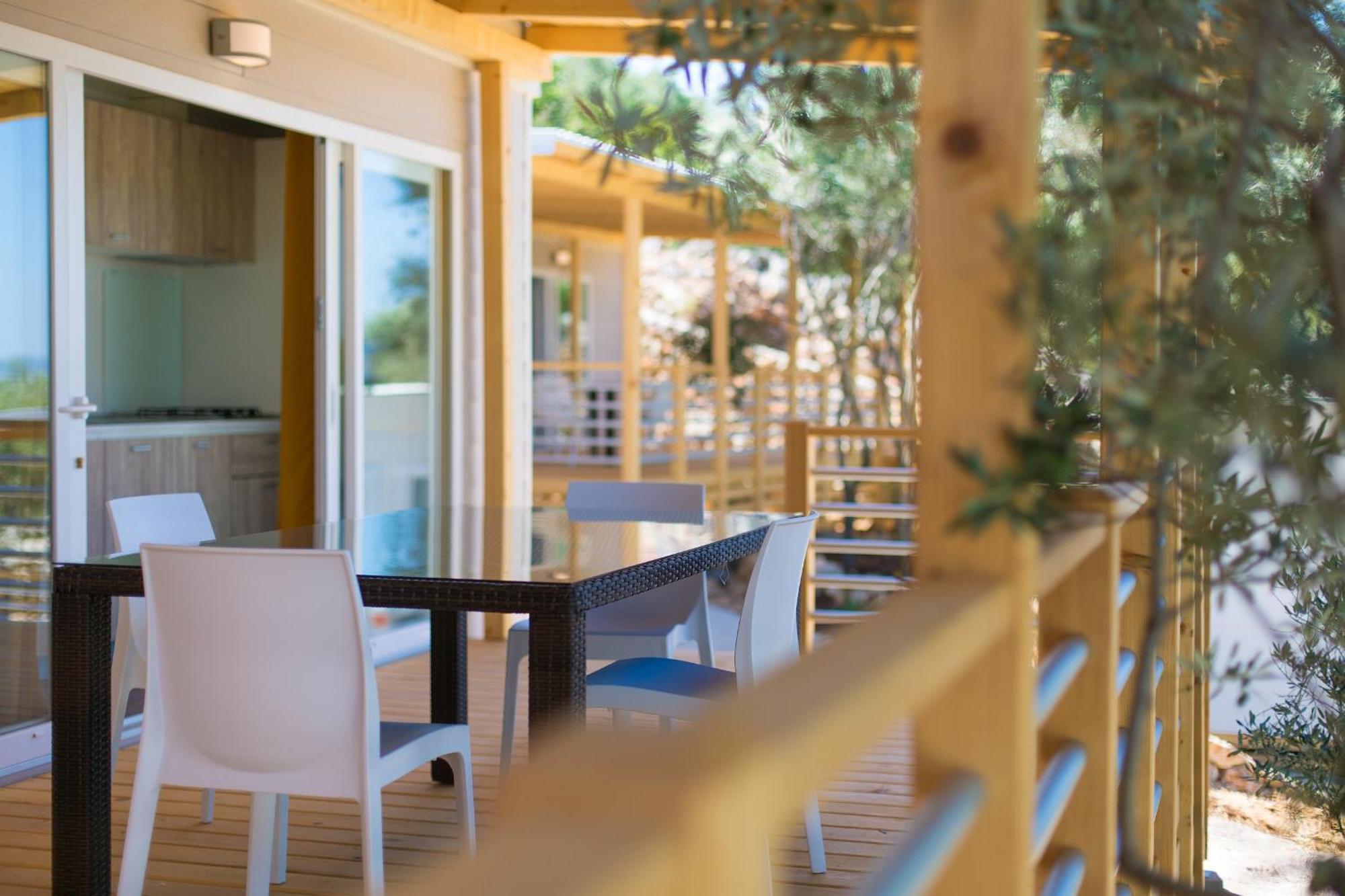 Mobile Homes And Apartments St,Denis Punat Bagian luar foto